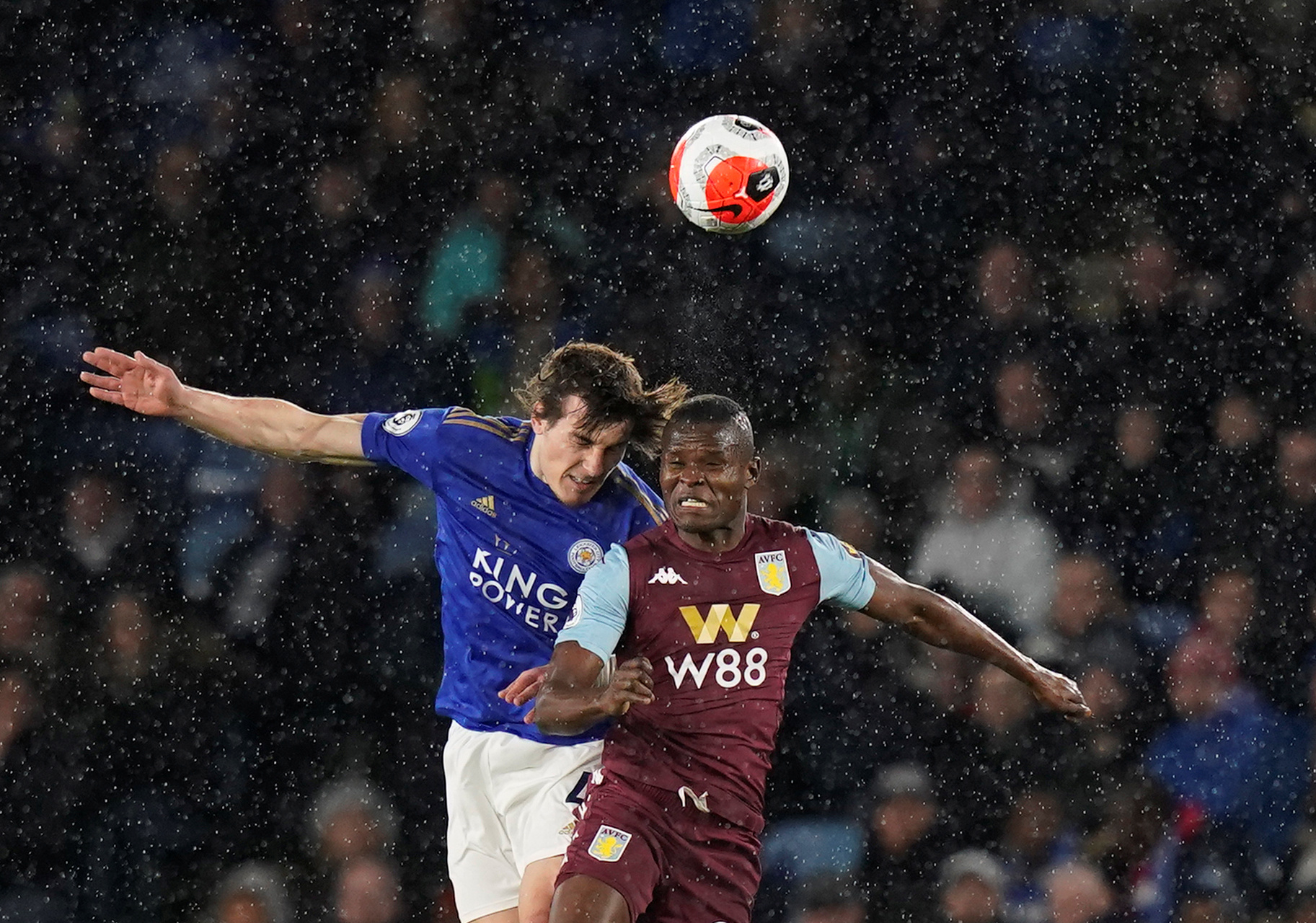 场比赛中呈 场比赛中呈